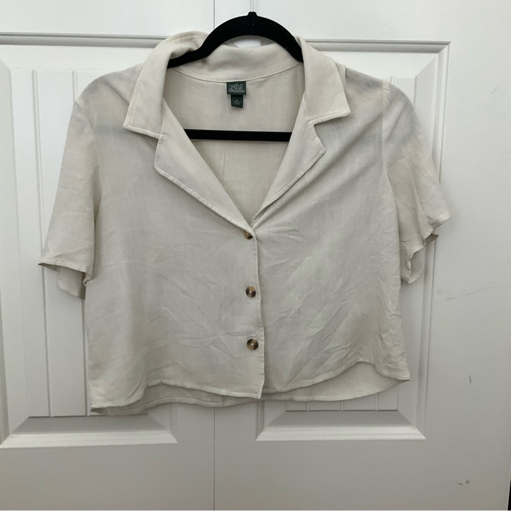 Wild fable top